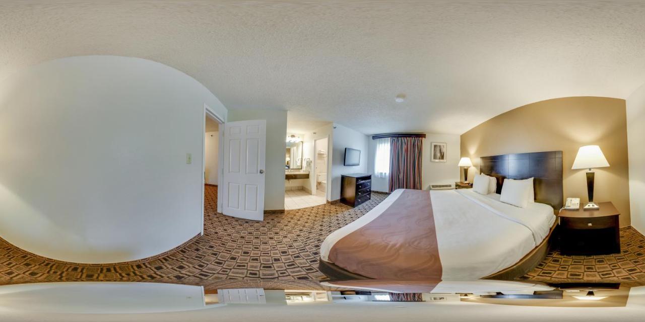 Coratel Plus Suites Wichita West Airport Екстериор снимка