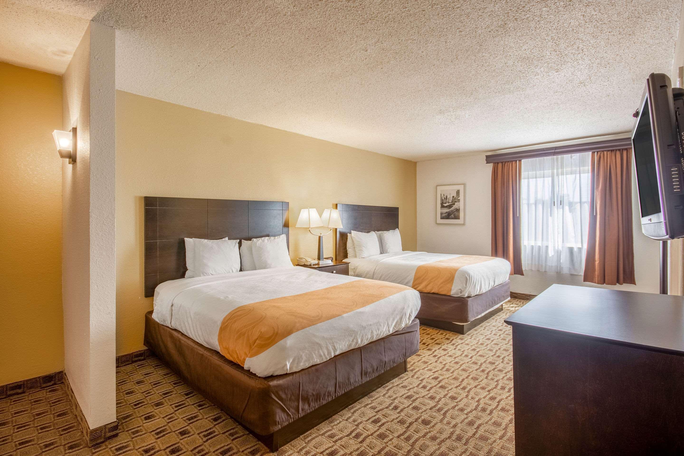 Coratel Plus Suites Wichita West Airport Екстериор снимка