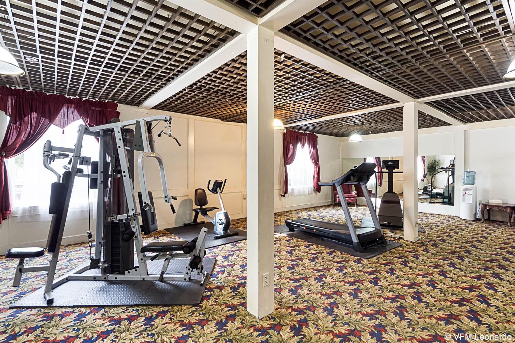 Coratel Plus Suites Wichita West Airport Екстериор снимка