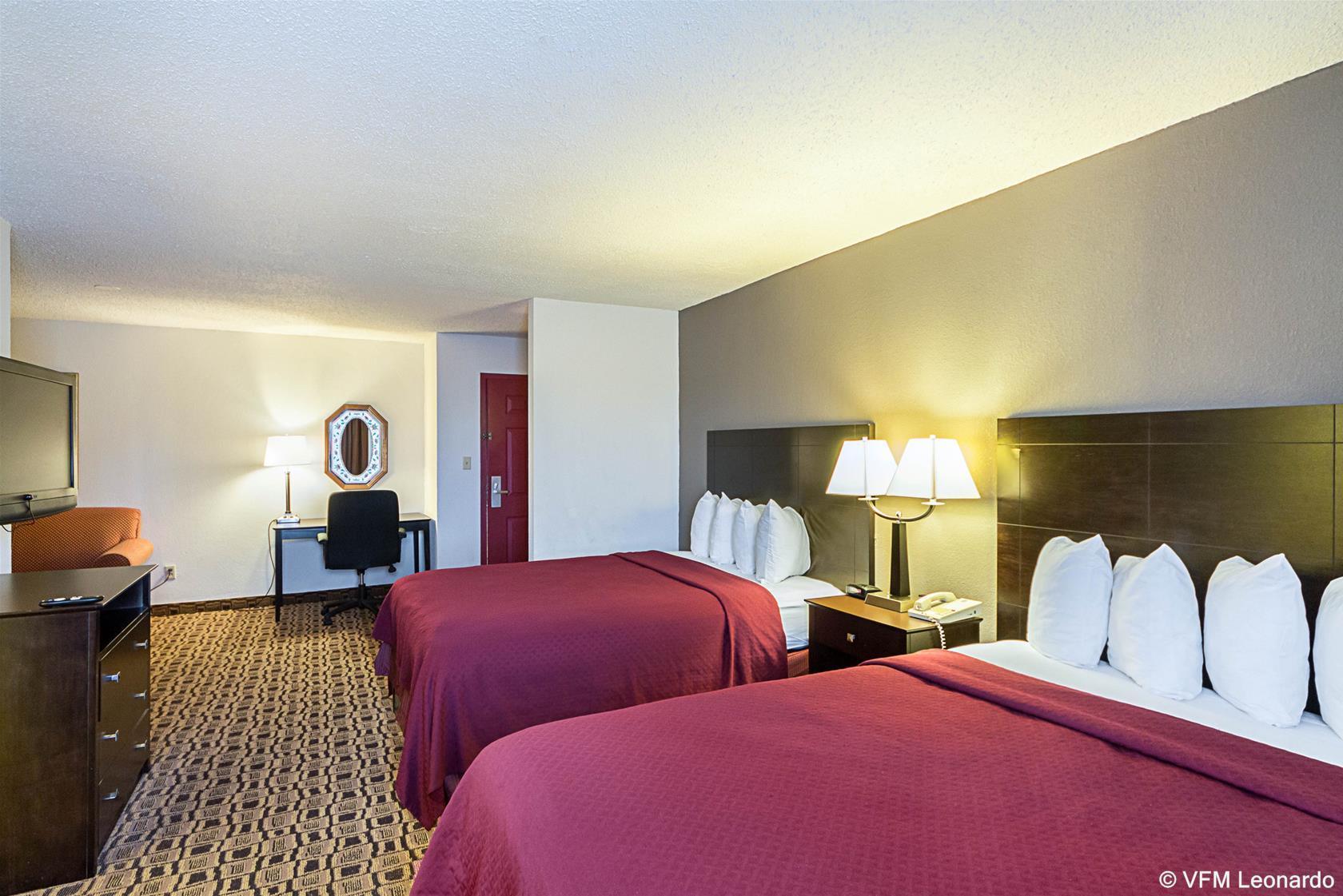 Coratel Plus Suites Wichita West Airport Екстериор снимка