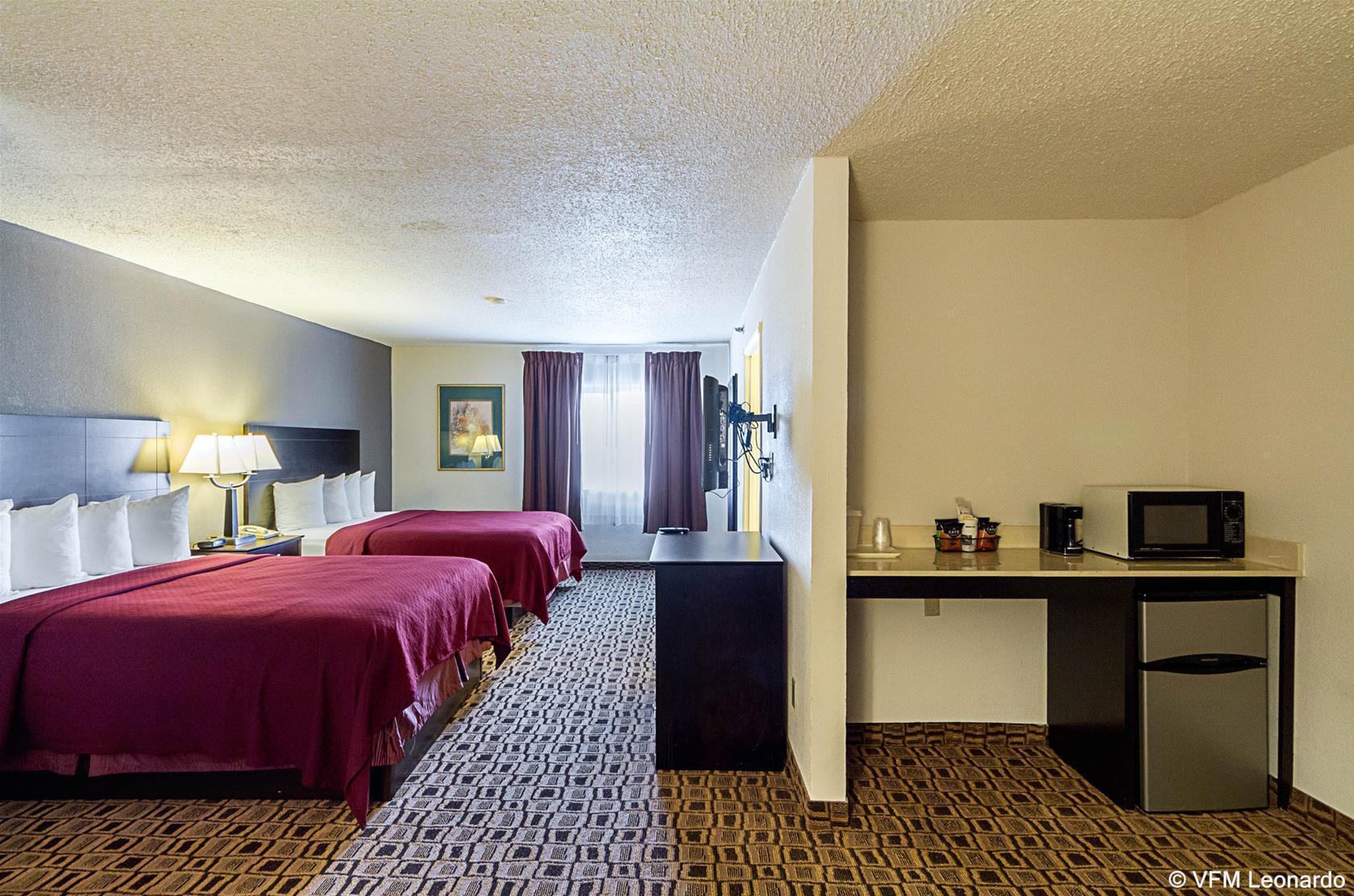 Coratel Plus Suites Wichita West Airport Екстериор снимка